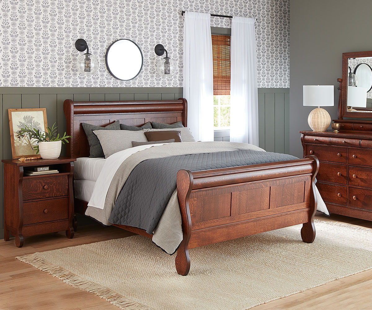 Old Classic Sleigh Vanity Dresser - Image 2